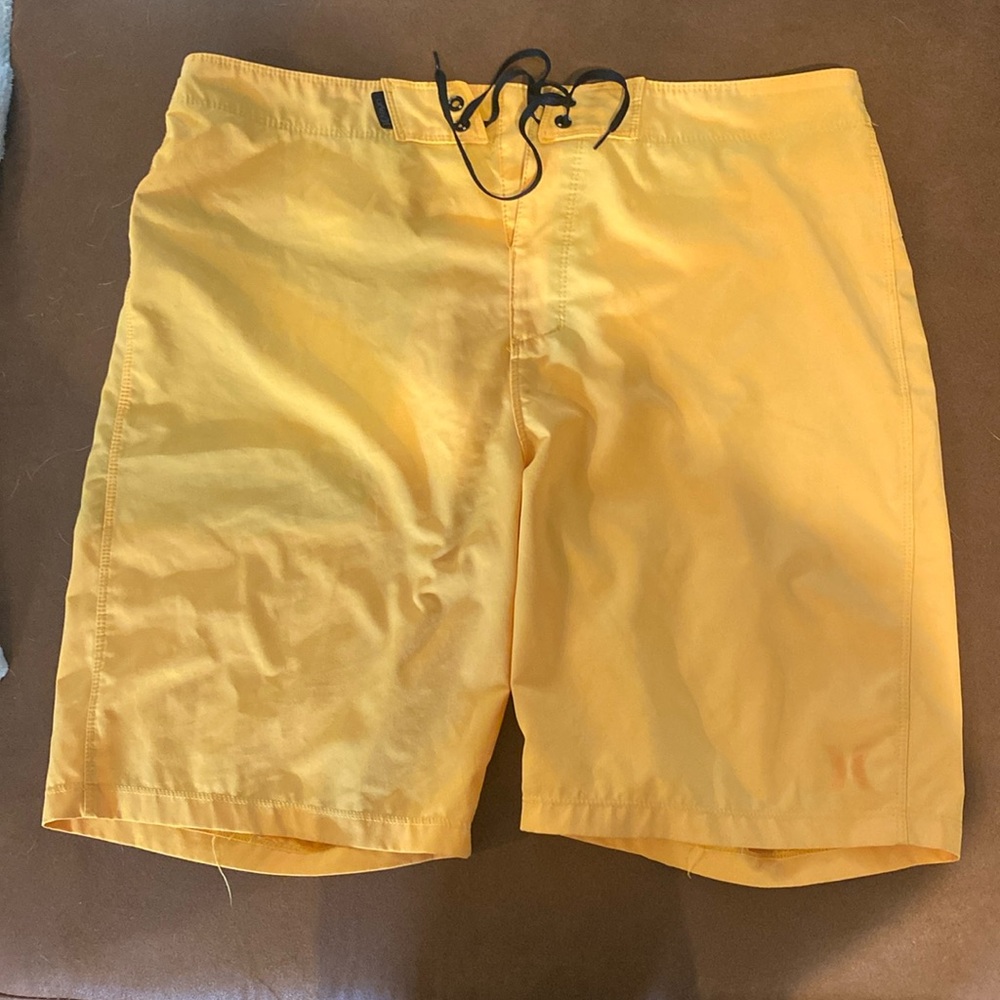 Men’s swim trunks